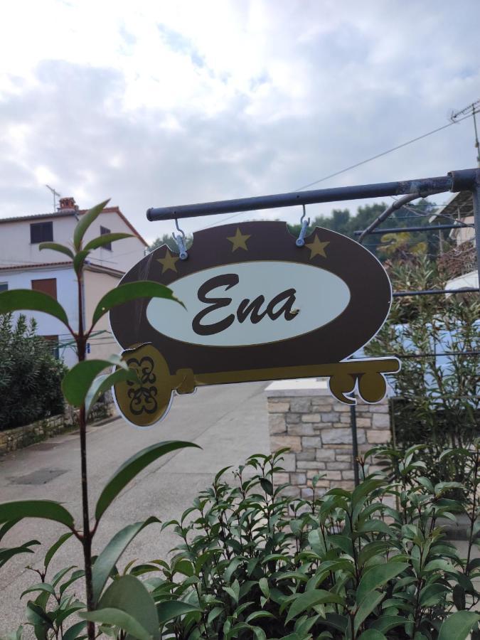 Rooms Ena روفينج المظهر الخارجي الصورة