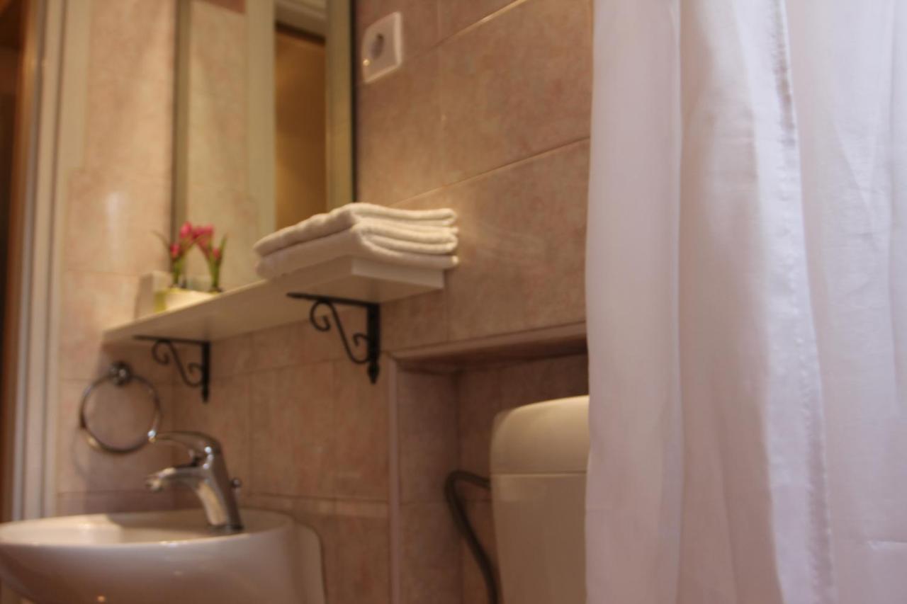Rooms Ena روفينج المظهر الخارجي الصورة