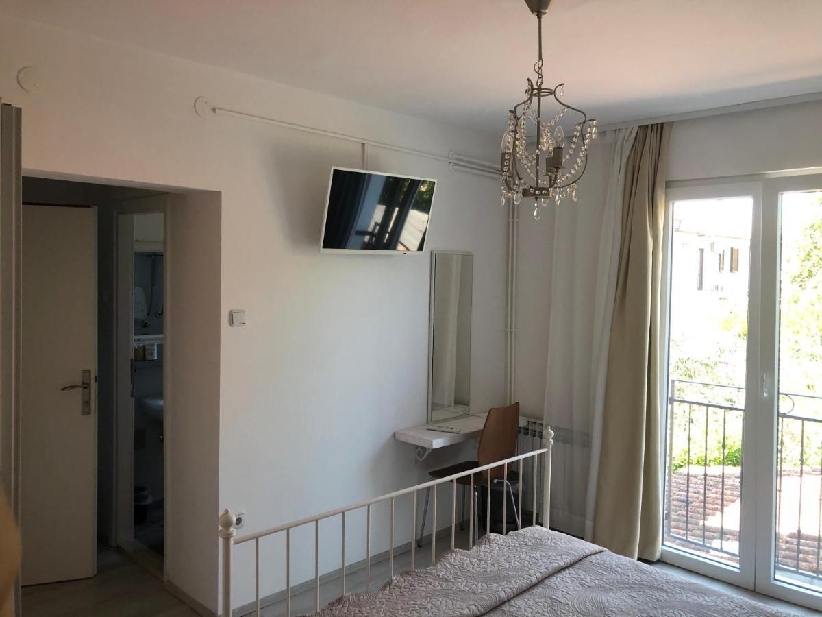 Rooms Ena روفينج المظهر الخارجي الصورة
