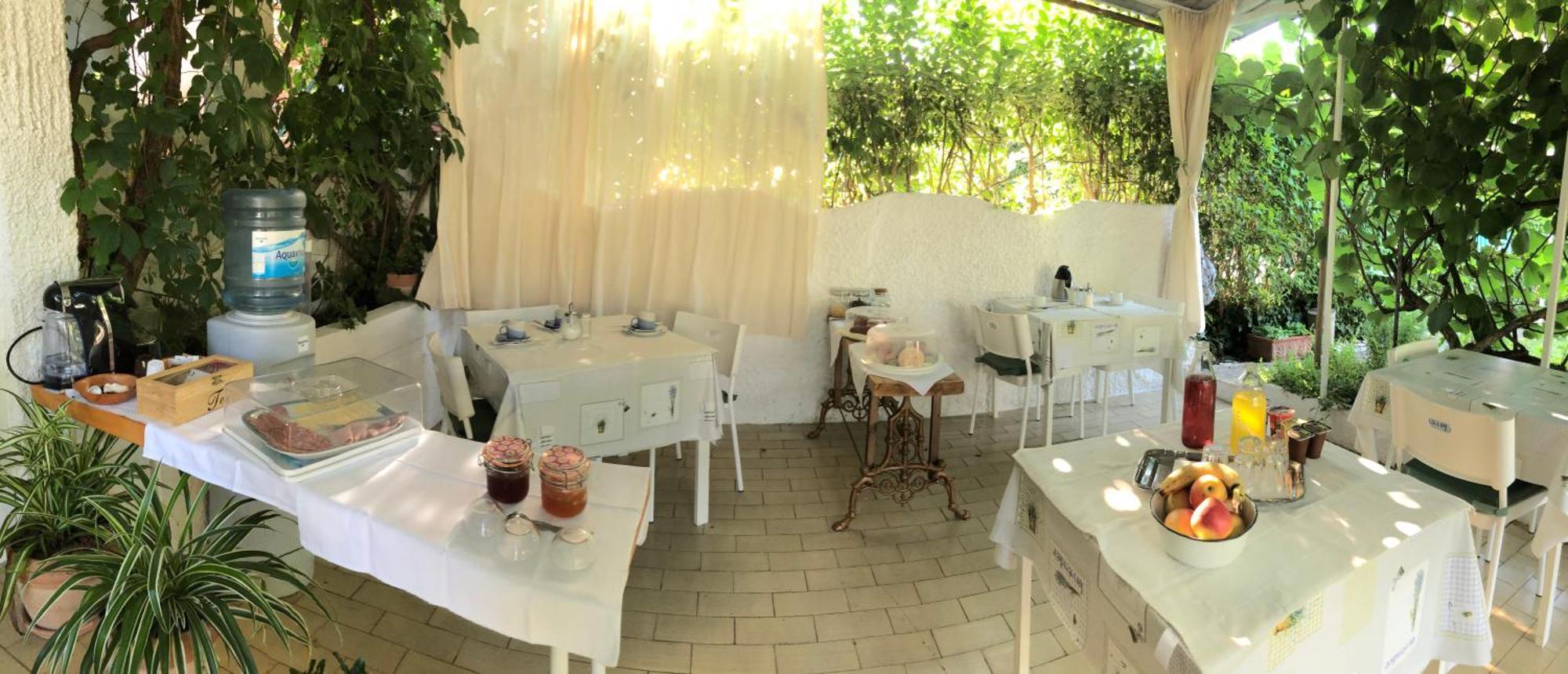 Rooms Ena روفينج المظهر الخارجي الصورة